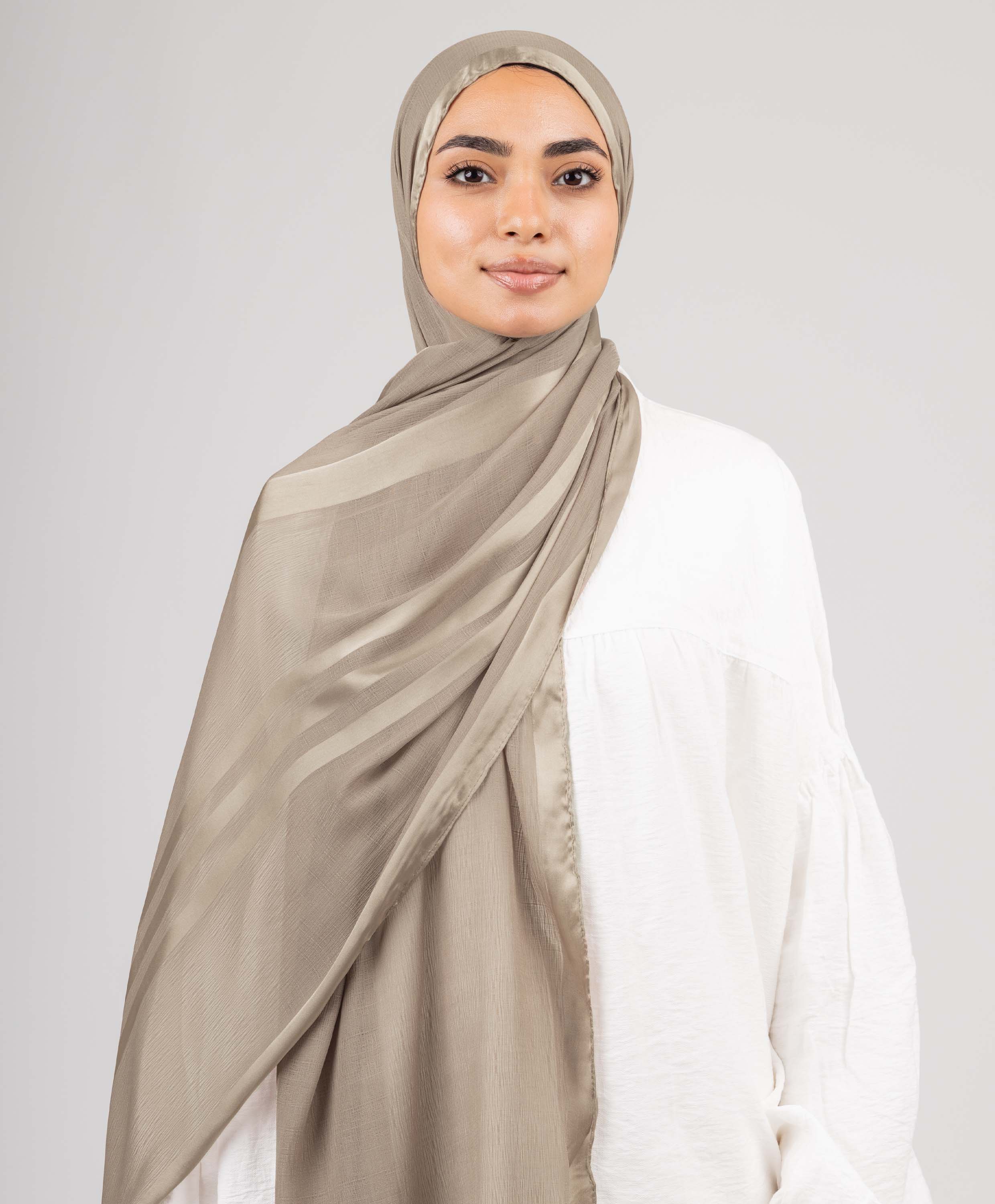 Glowy Crinkle Satin Scarf - Image 13